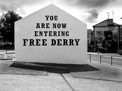free derry wall