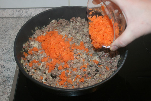 38 - Möhren addieren / Add carrots