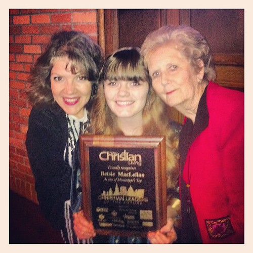 Three Generations. #betsie #threegenerationsofwomen #christianleadersofthefuture #award #betsiessryear