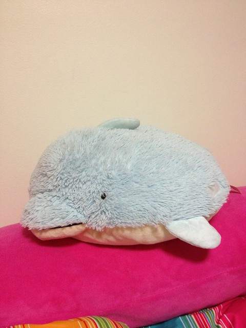 Sandy my Dolphin Pillow Pet