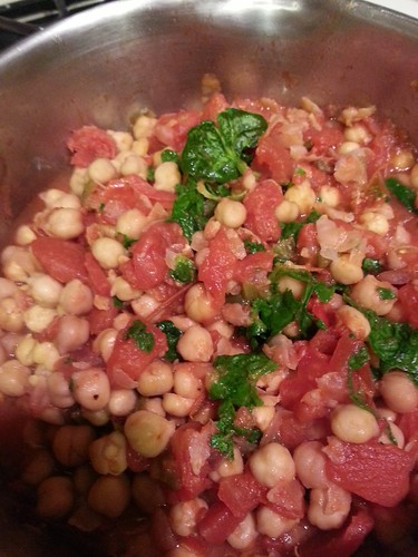 Chickpeas with crushed tomatoes and spinach