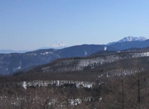富士山と甲斐駒ケ岳　2013年3月12日12:05 by Poran111