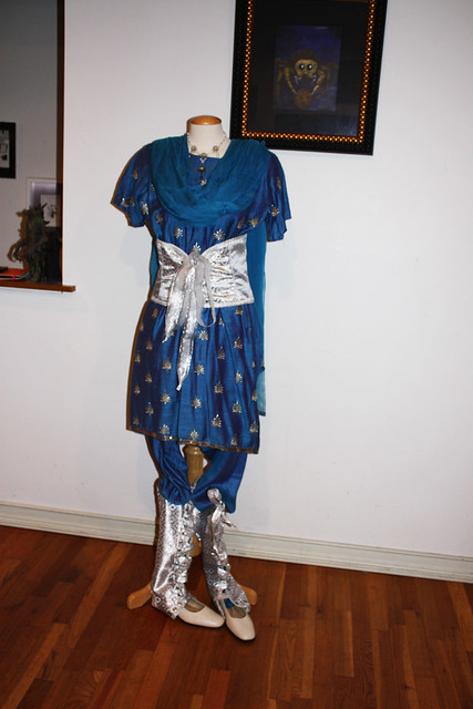 blue-silver-steampunk-outfit