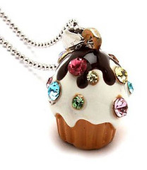 Your Fashion Jewellery - CupCake Pendant Necklace