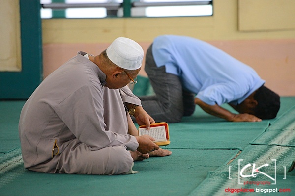 Masjid_Bandar_Kuching_07