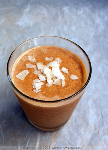Oatmeal-Carrot Cookie Smoothie