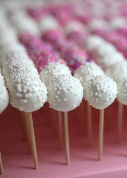 Mini Cake Pops on Toothpicks
