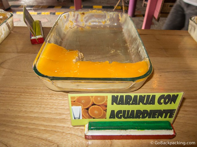 Naranja con Aguardiente (orange with aguardiente)