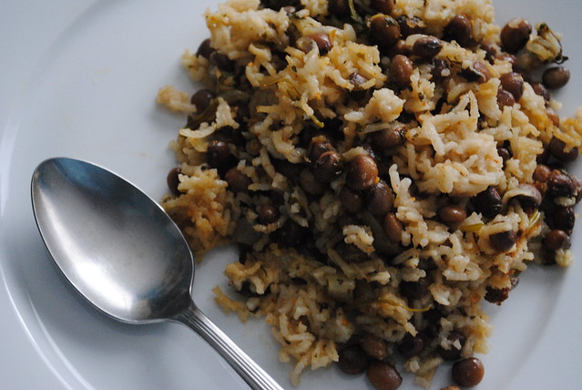 Arroz con Gandules | Puerto Rican Rice with Pigeon Peas