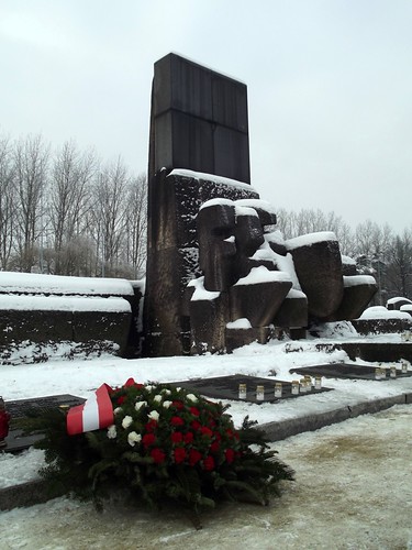 Pomnik ofiar w Brzezince