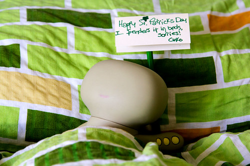 Uglyworld #1868 - Paddys Day In Beds - (Project Cinko Time - Image 76-365) by www.bazpics.com