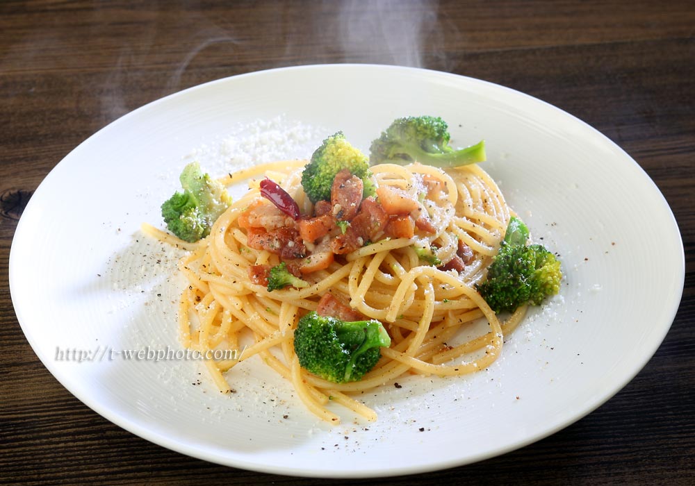 13feb18anchovy_pasta01