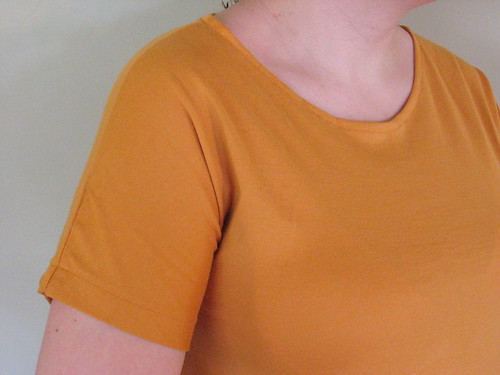 Orange maternity shirt sleeve
