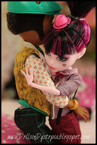 Love by DollsinDystopia