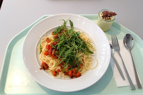 Spaghetti mit Balsamico-Linsen & Rucola / Spaghetti with balsamico lentils & rucola