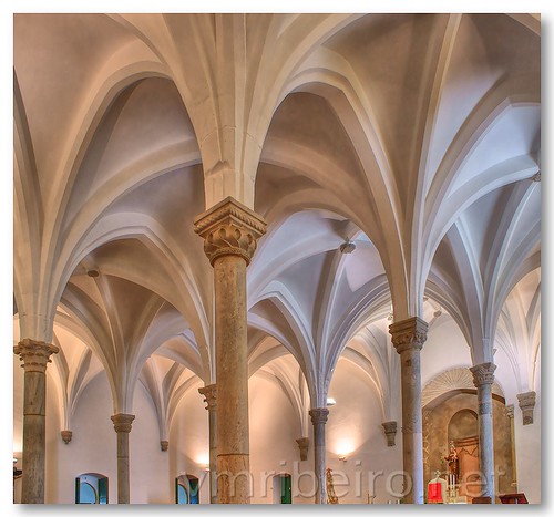 Interior da Matriz (antiga Mesquita) de Mértola by VRfoto