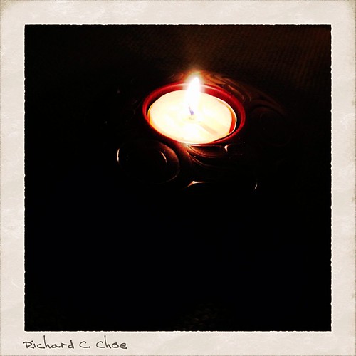Earth Hour 2 (2013, 3. 23) by rchoephoto