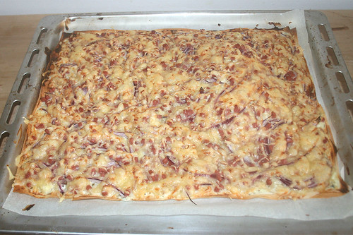 15 - Flammkuchen aus Filoteig / Tarte flambé with phyllo pastry - Fertig gebacken