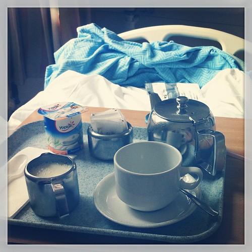 First meal in three days. Tea and yogurt. #hospitalfood