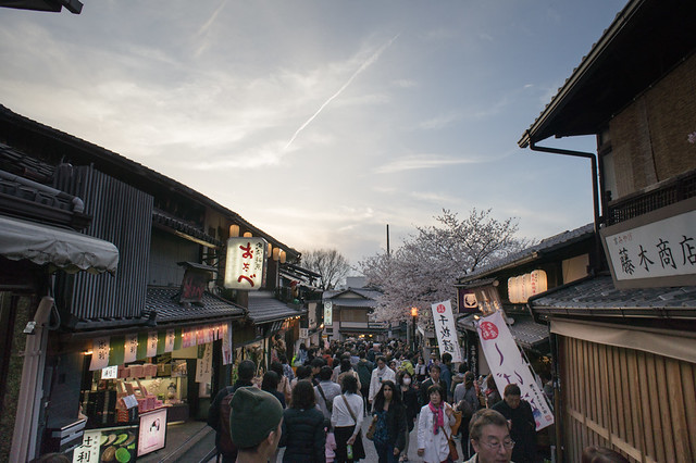 2013.Apr.Kyoto.京都.清水寺商店街