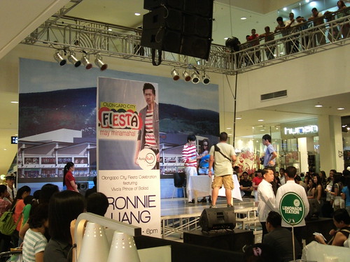 Ronnie Liang in Harbor Point