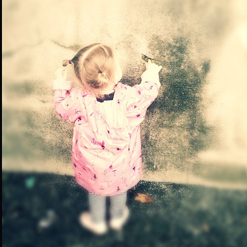 Air #fmsphotoaday Playing in the fresh, cold air this morning.
