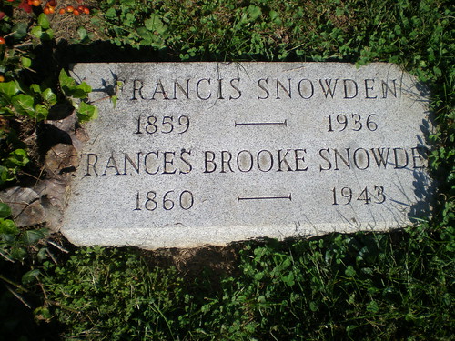 Grave marker for Elsie B. Snowden's parents
