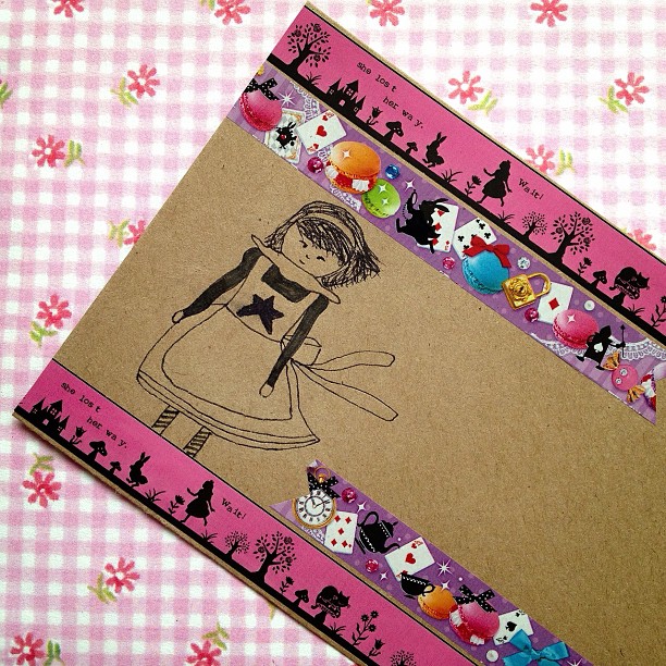 To go with the postcard I posted before this #aliceinwonderland #envelope #snailmail #decotape #silhouette #teaparty