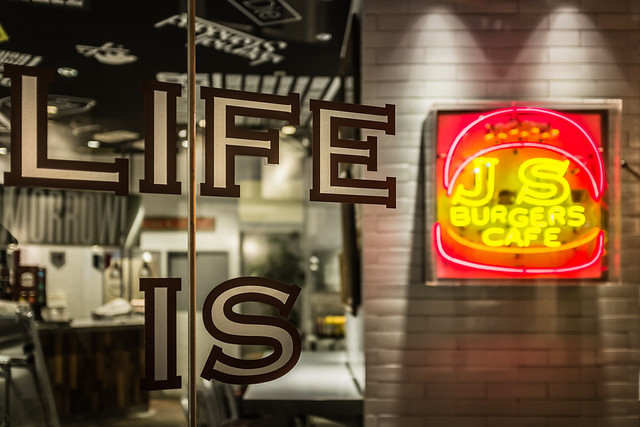 20130409_01_LIFE IS “J.S. BURGERS CAFE”