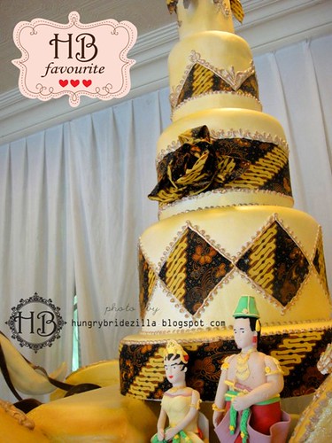 wedding cake batik unik 3