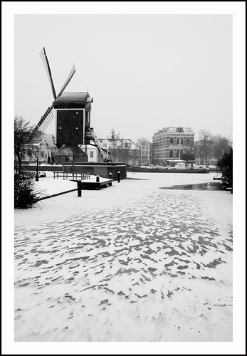 Leiden in de sneeuw by hans van egdom