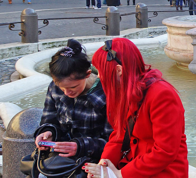 a-girls-fountain-rome-2013-03059