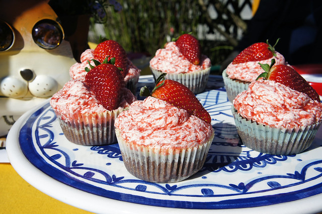 Erdbeer-Schoko Cupcakes