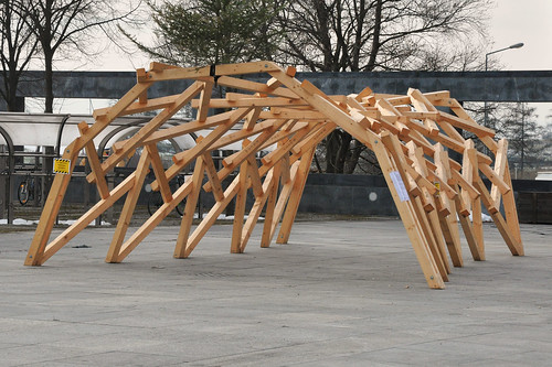 Reciprocal frame structure