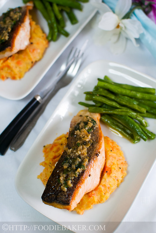 Pan-Fried Salmon with Lemon-Butter-Capers Sauce