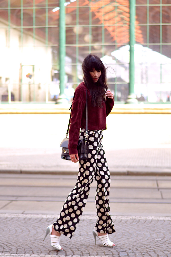 Topshop dots burgundy outfit blogger CATS & DOGS fashion blog 10
