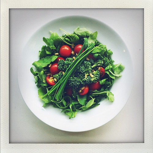 Tomatoes, broccoli, rocket (arugula) by Salad Pride