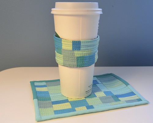 improv mug rug and coffee cozy tutorial