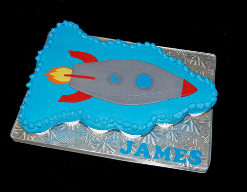 4th birthday rocket ship cupcake cake