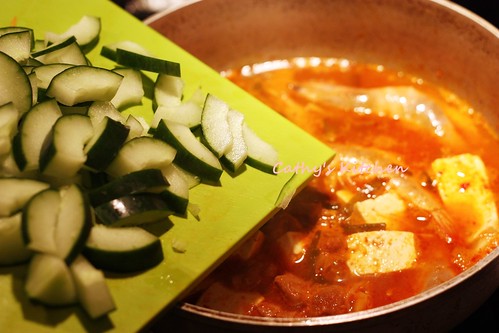 韓式辣泡菜豆腐豬肉湯 Pork Kimchi JjiGae 9