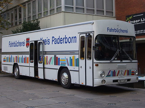 Fahrbücherei_Kreis_Paderborn_Bücherbus