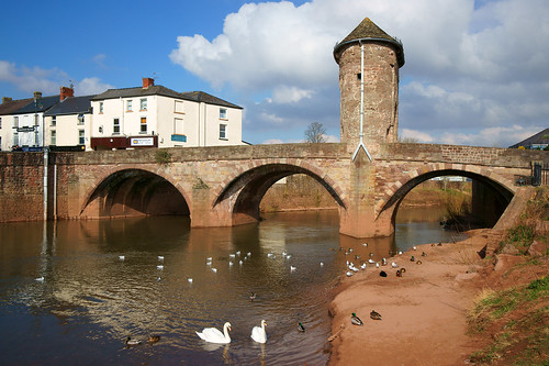 The old bridge at Monmouth (River Monnow) by Minoltakid