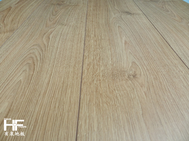 Egger超耐磨木地板萊茵倒角系列 4391 柏林橡木  木地板施工 木地板品牌 裝璜木地板 台北木地板 桃園木地板 新竹木地板 木地板推薦