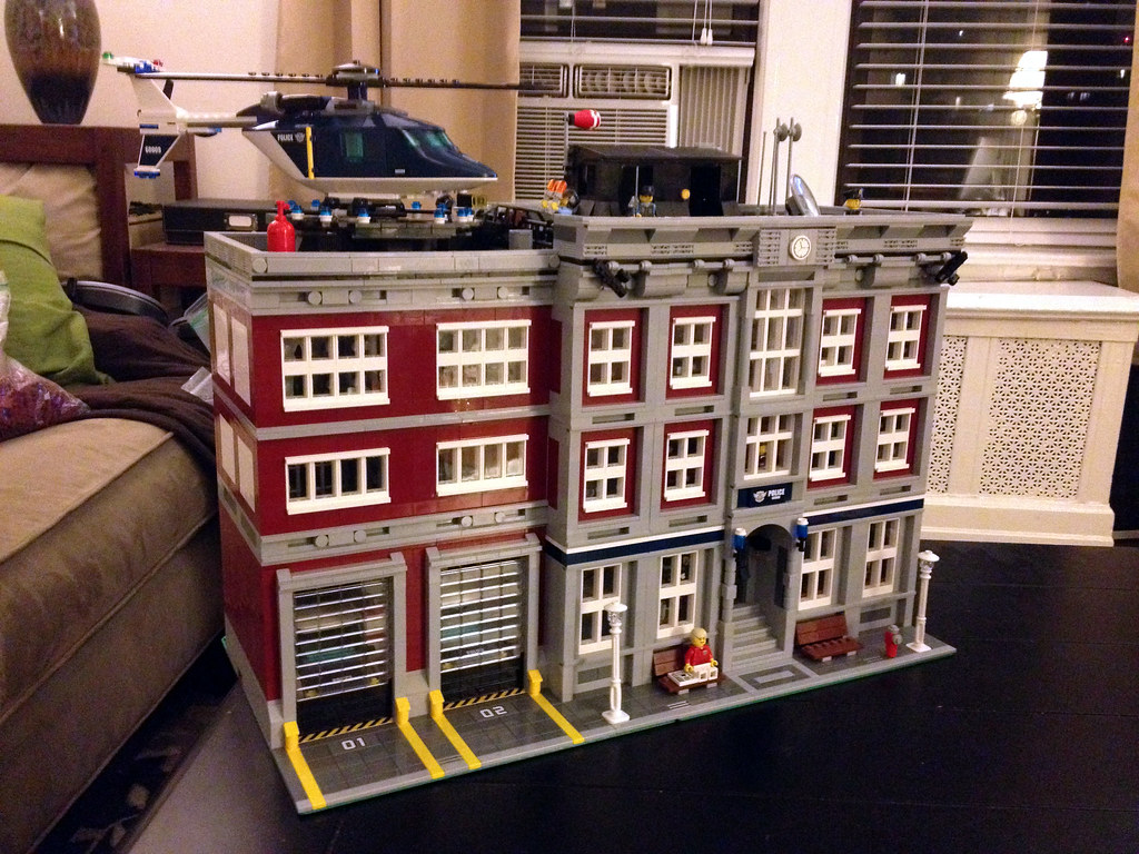 Modular Lego Police Station