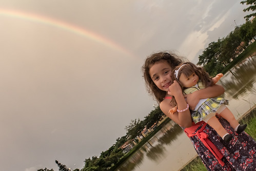 Potinho de ouro no fim do arco iris/little baby in the end of rainbow by Junior AmoJr