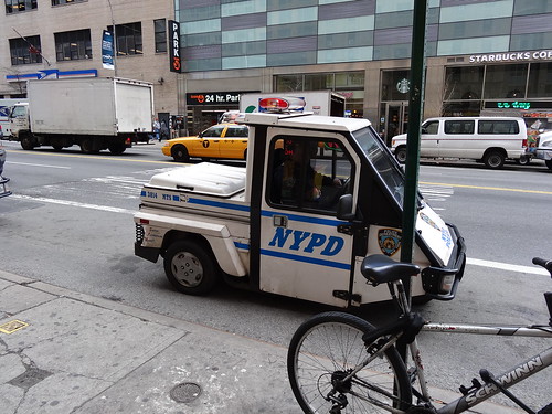 Weird mini NYPD car