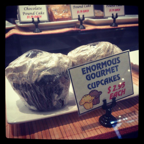 Enormous Gourmet Cupcakes @Silverglades...
