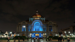 Bellas Artes en azul