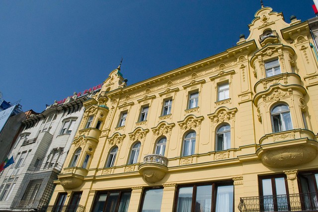 The Buildings of Ban Jelačić Square | Zagreb, Croatia