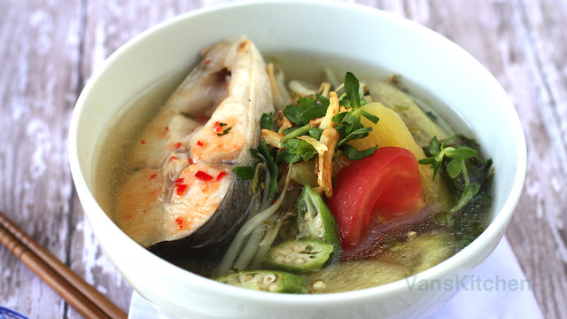 Vietnamese sweet and sour fish soup (Canh chua cá)